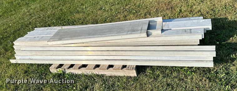 image for item OF9067 Aluminum concrete form