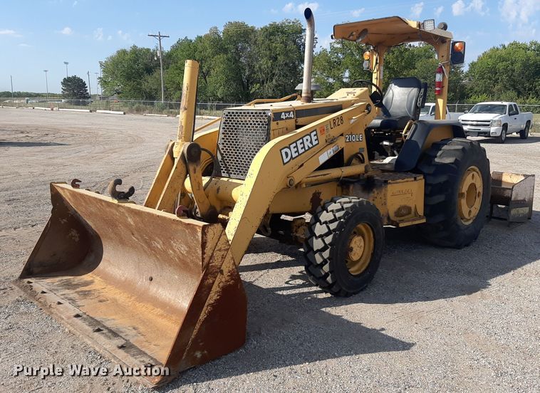 image for item OF9460 2001 John Deere 210LE  landscape tractor