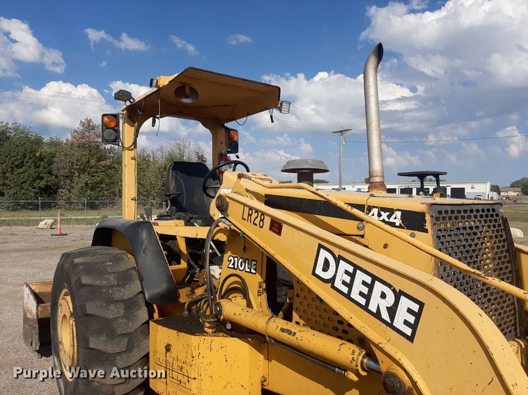 image for item OF9460 2001 John Deere 210LE  landscape tractor