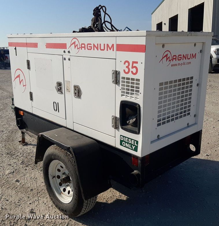 image for item OF9486 2005 Magnum MMG35  generator