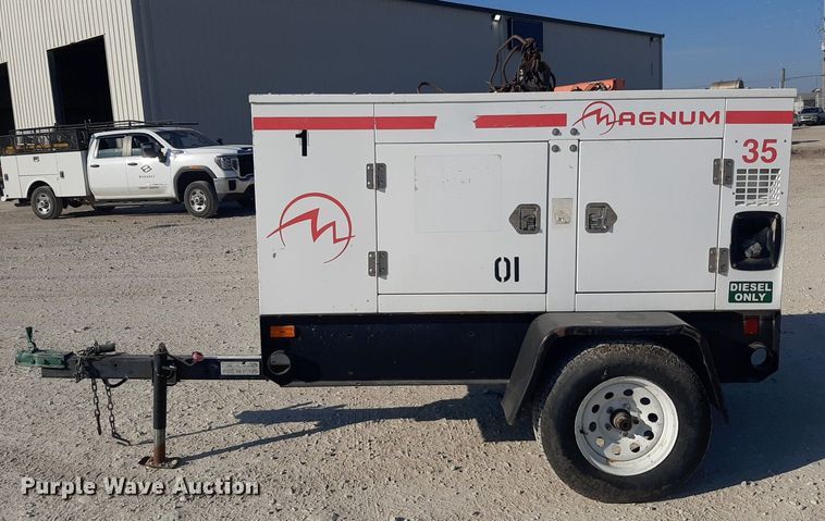 image for item OF9486 2005 Magnum MMG35  generator