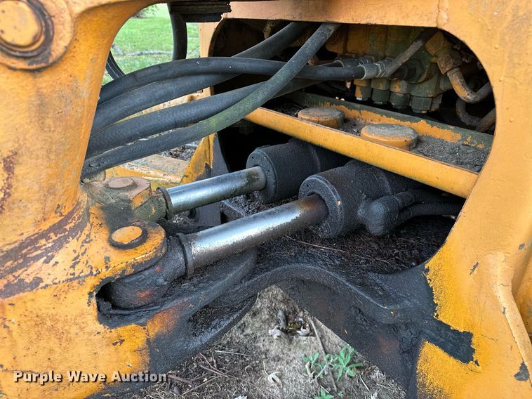 image for item OG9255 1980 Case 580C  backhoe