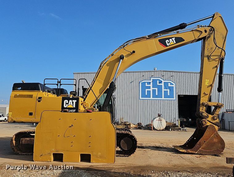 image for item OG9422 2018 Caterpillar 349FL  excavator
