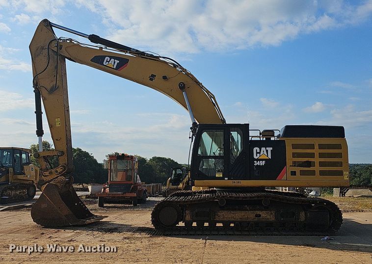 image for item OG9422 2018 Caterpillar 349FL  excavator