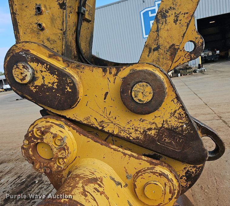 image for item OG9422 2018 Caterpillar 349FL  excavator