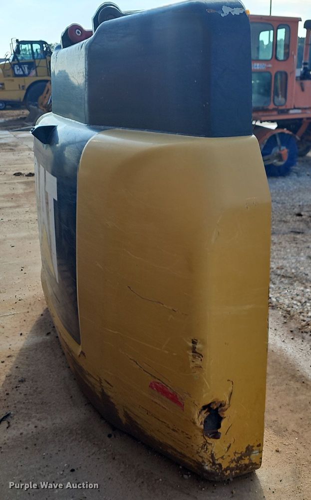 image for item OG9422 2018 Caterpillar 349FL  excavator