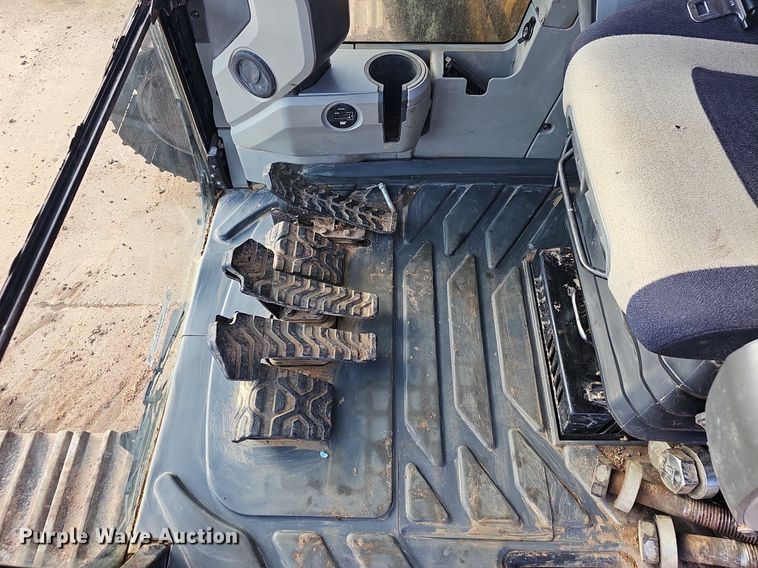 image for item OG9422 2018 Caterpillar 349FL  excavator