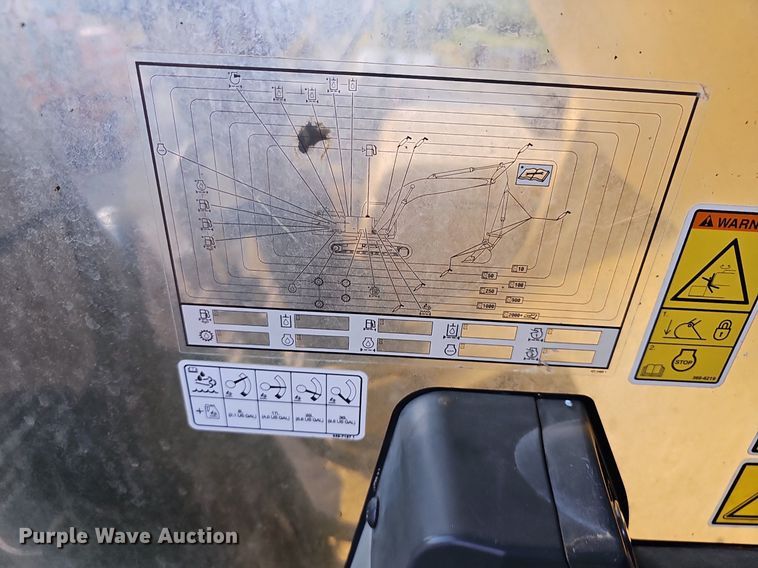 image for item OG9422 2018 Caterpillar 349FL  excavator