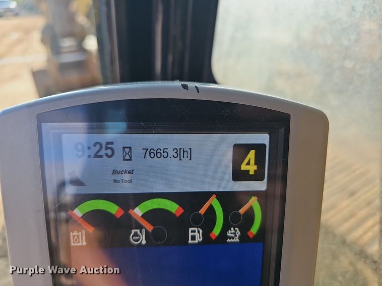 image for item OG9422 2018 Caterpillar 349FL  excavator