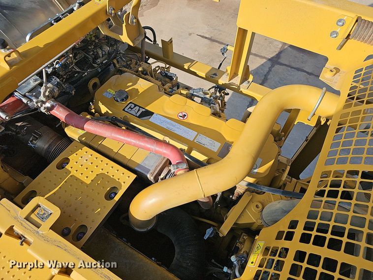 image for item OG9422 2018 Caterpillar 349FL  excavator