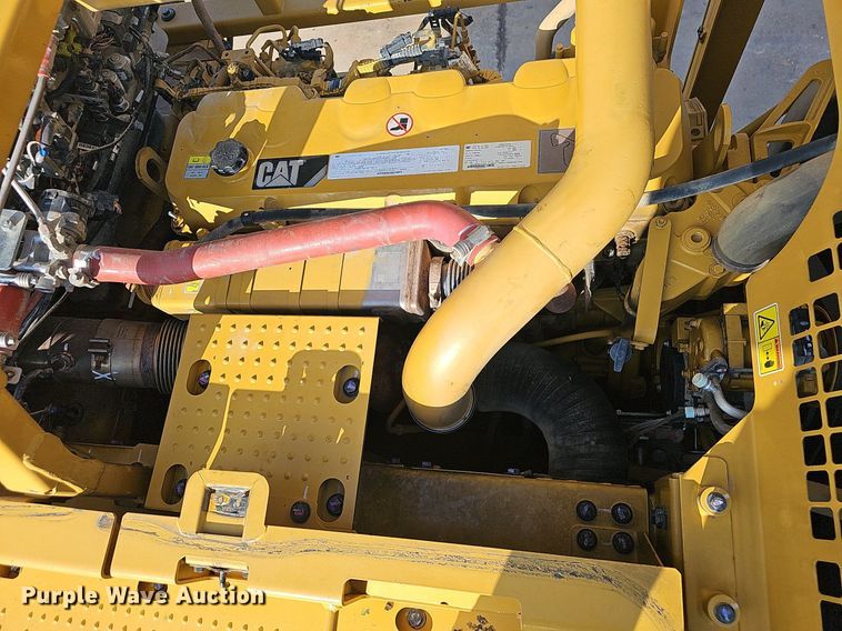 image for item OG9422 2018 Caterpillar 349FL  excavator