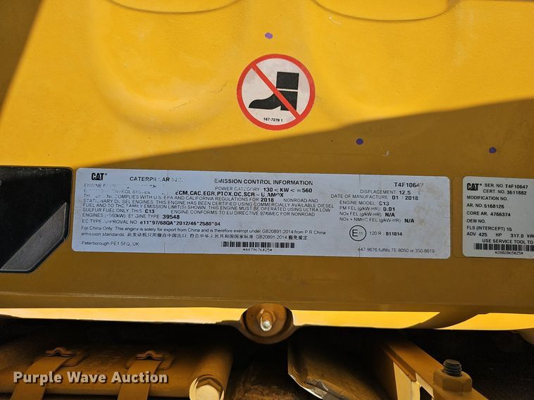 image for item OG9422 2018 Caterpillar 349FL  excavator