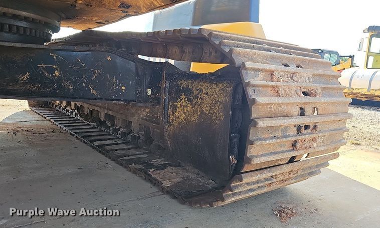 image for item OG9422 2018 Caterpillar 349FL  excavator