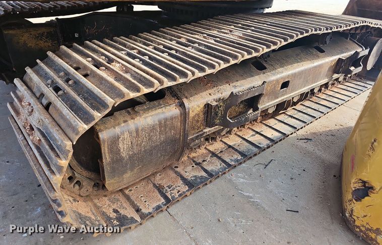 image for item OG9422 2018 Caterpillar 349FL  excavator