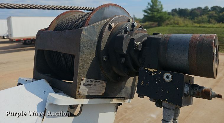 image for item OG9423 2004 Kenworth T300  utility / service truck