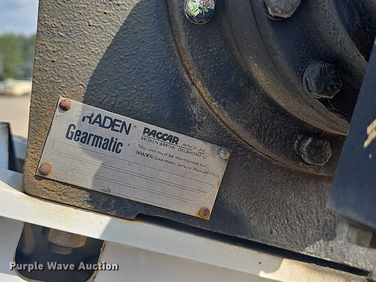 image for item OG9423 2004 Kenworth T300  utility / service truck