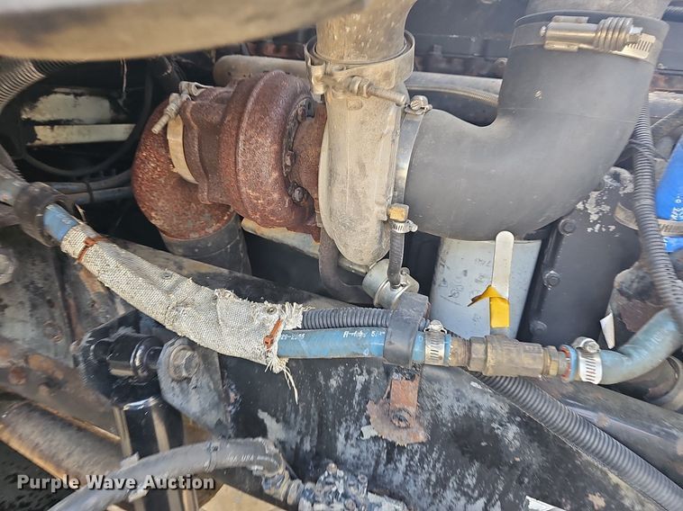 image for item OG9423 2004 Kenworth T300  utility / service truck