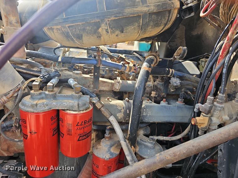 image for item OG9424 1995 Mack CH613  water truck