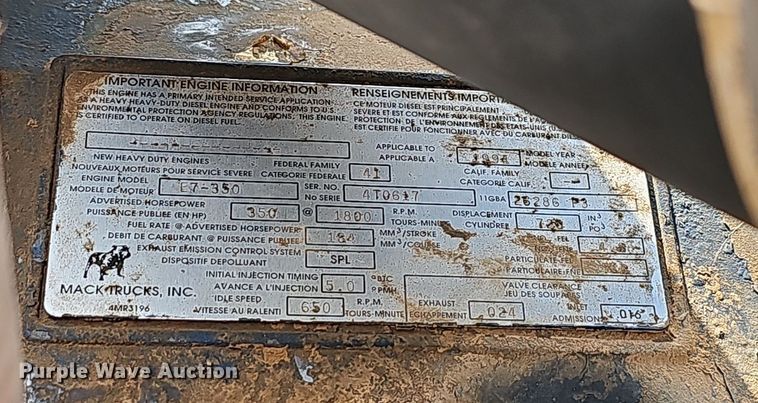 image for item OG9424 1995 Mack CH613  water truck