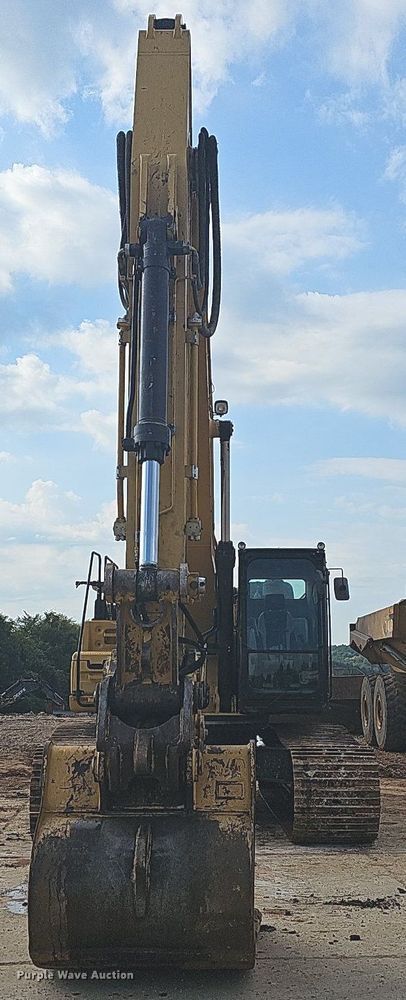 image for item OG9425 2016 Caterpillar 336FL  excavator