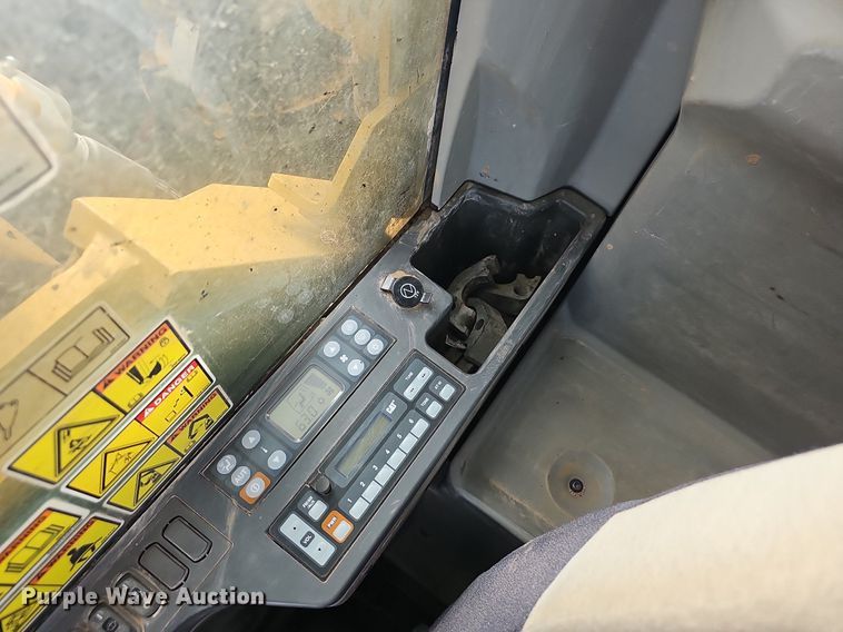 image for item OG9425 2016 Caterpillar 336FL  excavator