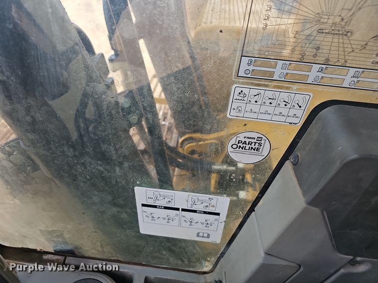 image for item OG9425 2016 Caterpillar 336FL  excavator