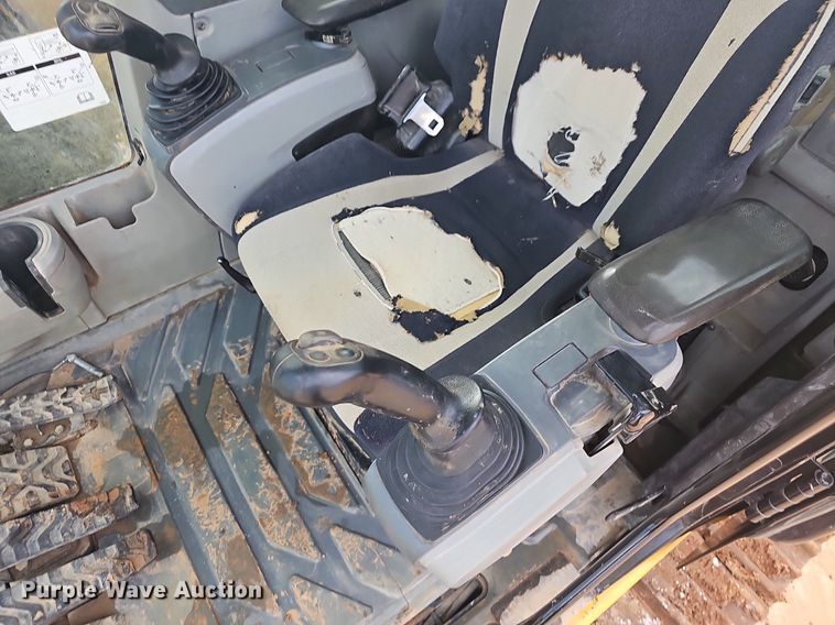 image for item OG9425 2016 Caterpillar 336FL  excavator