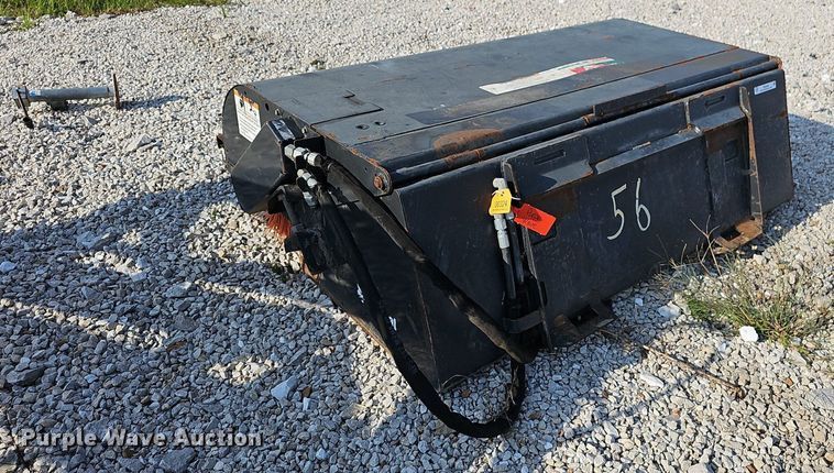 image for item OG9428 2012 Bobcat 72 Sweeper  skid steer sweeper