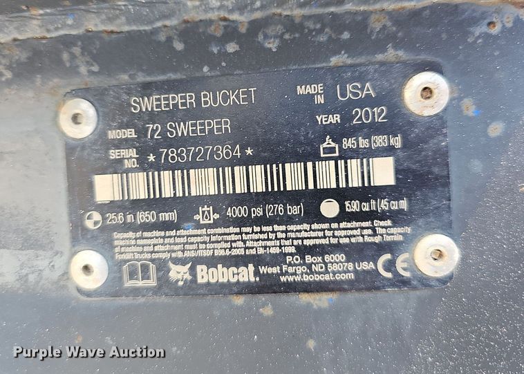 image for item OG9428 2012 Bobcat 72 Sweeper  skid steer sweeper