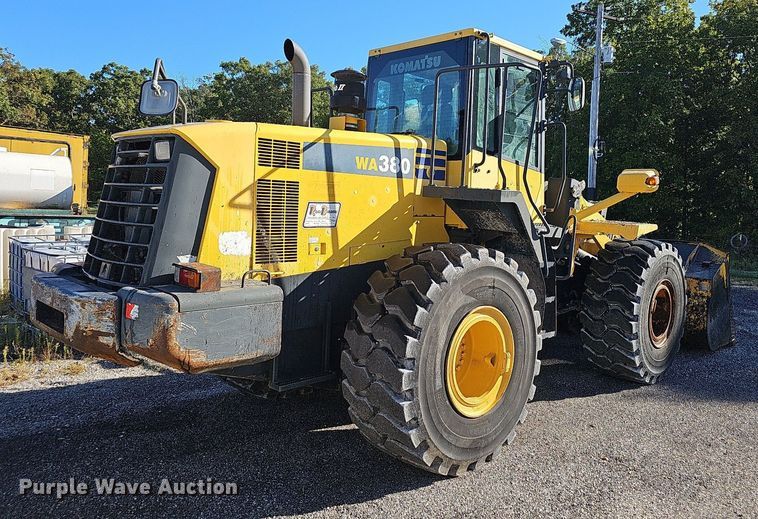 image for item OG9445 2010 Komatsu WA380-6  wheel loader
