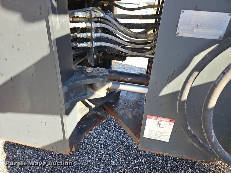 image for item OG9445 2010 Komatsu WA380-6  wheel loader