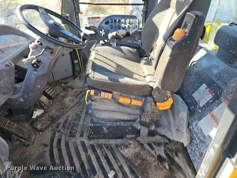 image for item OG9445 2010 Komatsu WA380-6  wheel loader