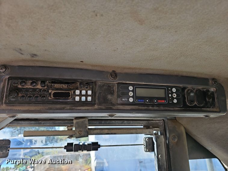 image for item OG9445 2010 Komatsu WA380-6  wheel loader