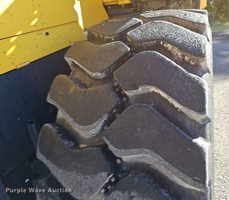 image for item OG9445 2010 Komatsu WA380-6  wheel loader