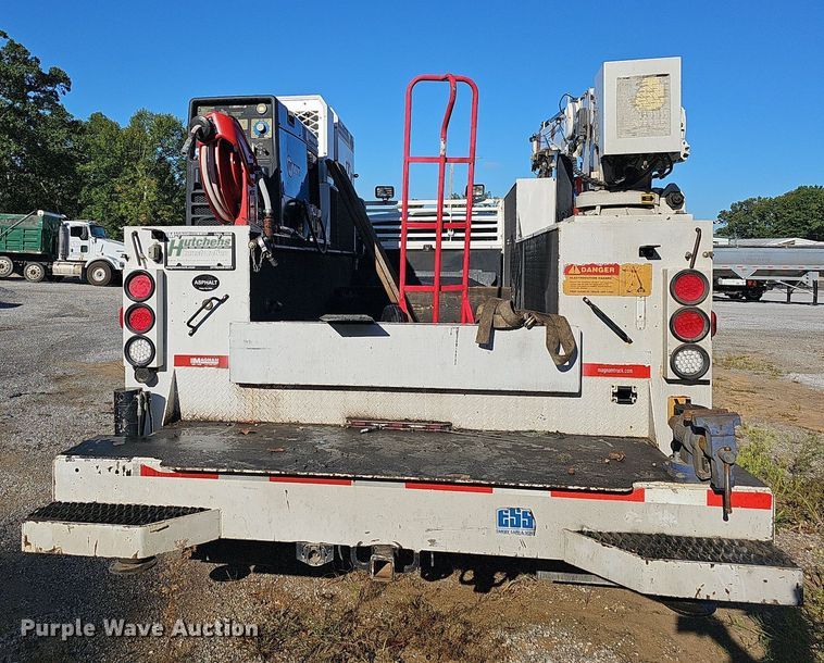 image for item OG9446 2008 Dodge Ram 5500HD  utility / service truck