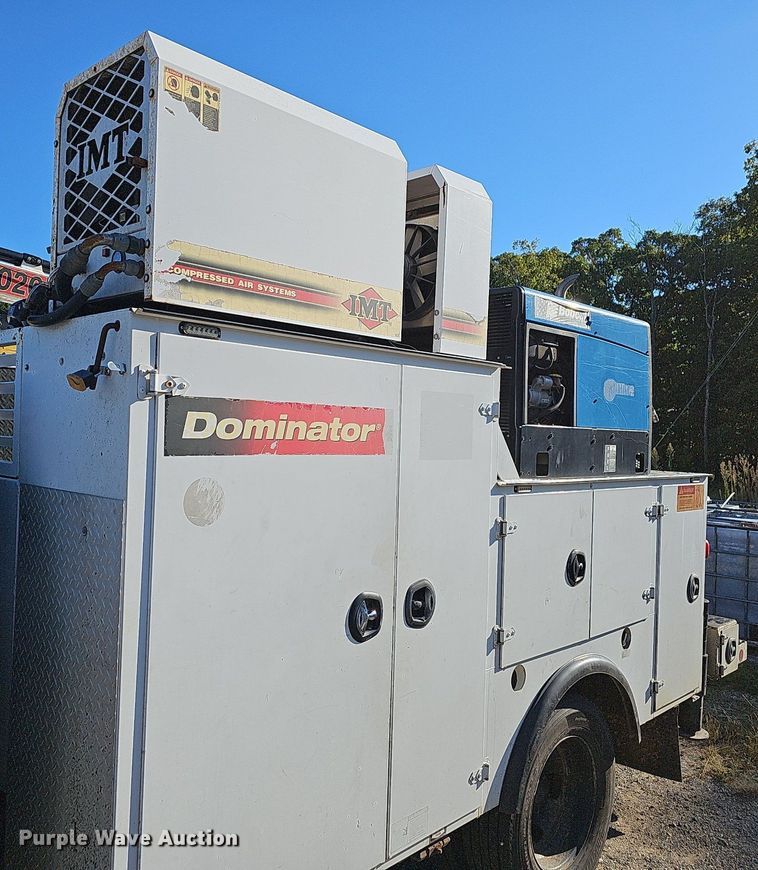 image for item OG9446 2008 Dodge Ram 5500HD  utility / service truck