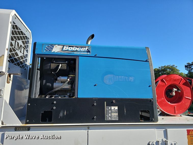 image for item OG9446 2008 Dodge Ram 5500HD  utility / service truck