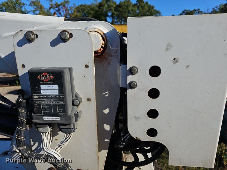 image for item OG9446 2008 Dodge Ram 5500HD  utility / service truck