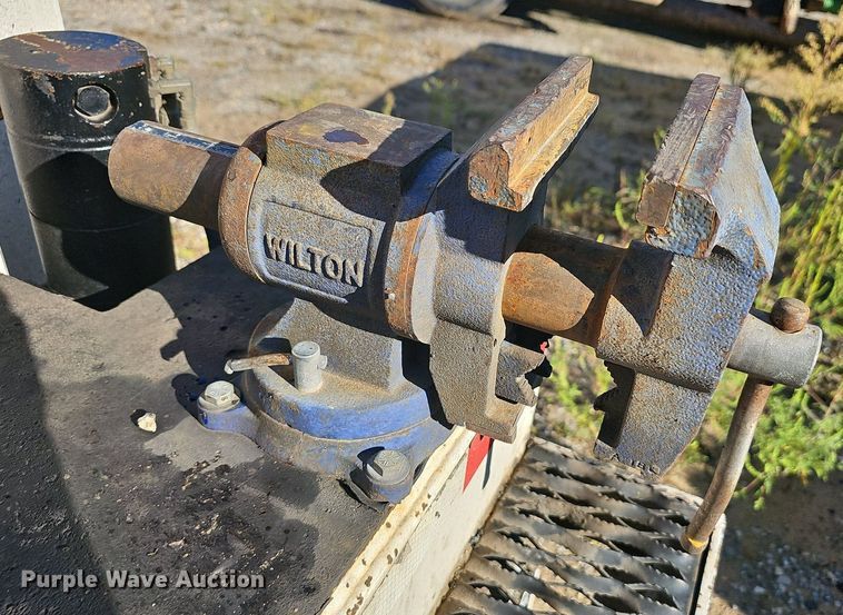 image for item OG9446 2008 Dodge Ram 5500HD  utility / service truck