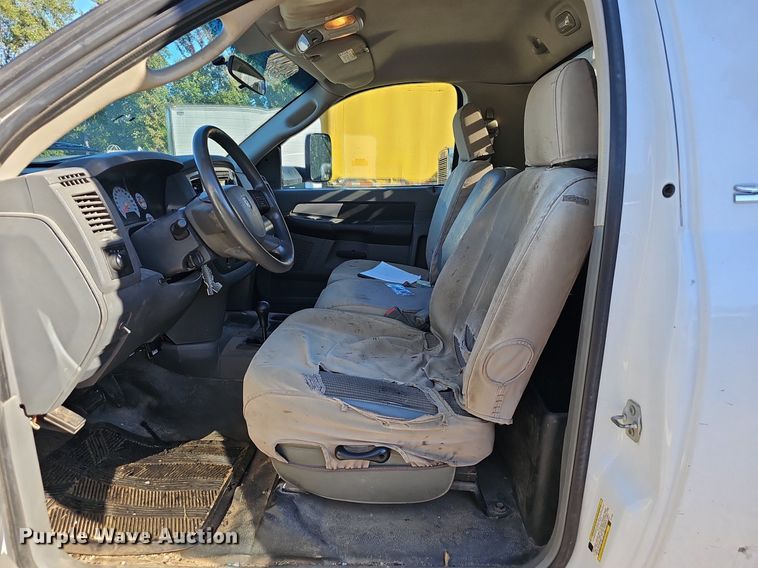 image for item OG9446 2008 Dodge Ram 5500HD  utility / service truck