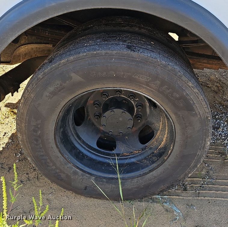 image for item OG9446 2008 Dodge Ram 5500HD  utility / service truck