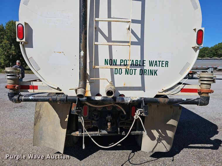 image for item OG9447 1987 Freigtliner FLC  water truck