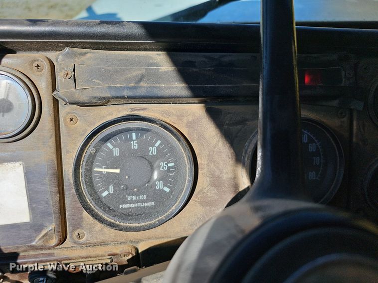 image for item OG9447 1987 Freigtliner FLC  water truck