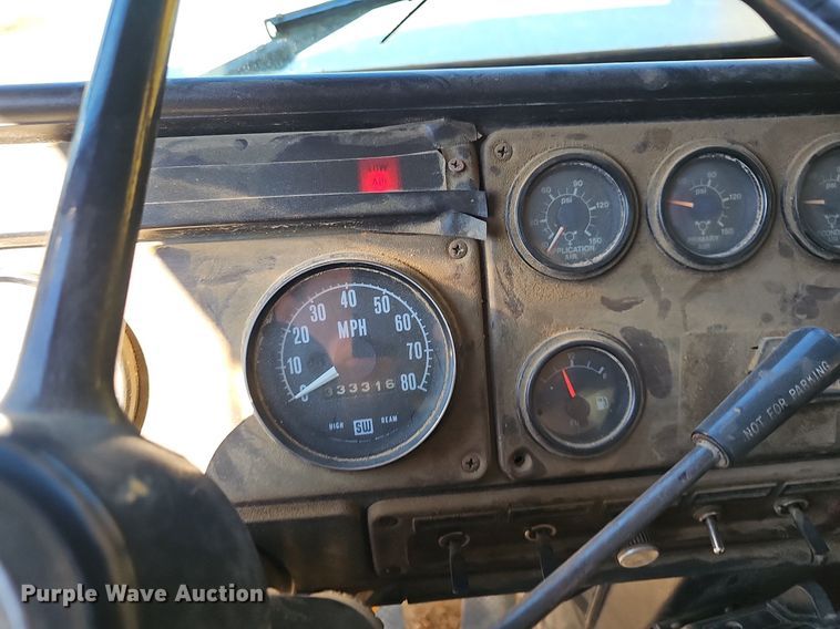 image for item OG9447 1987 Freigtliner FLC  water truck