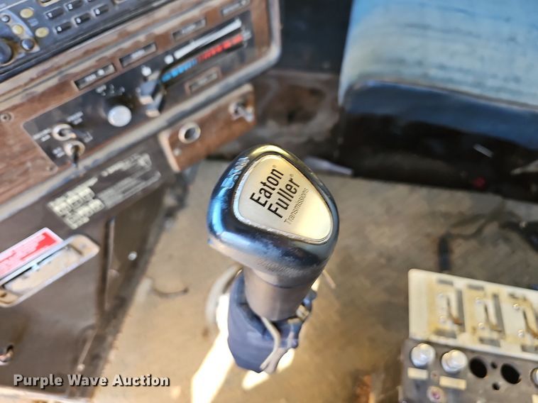 image for item OG9447 1987 Freigtliner FLC  water truck