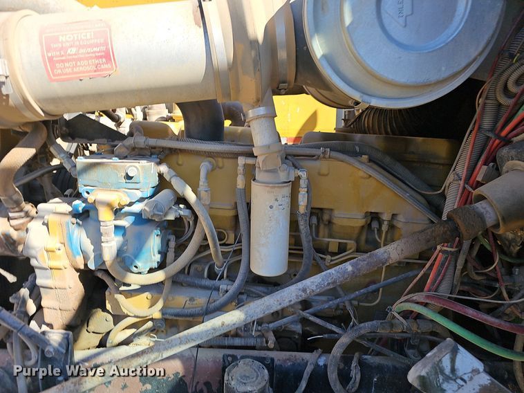 image for item OG9447 1987 Freigtliner FLC  water truck