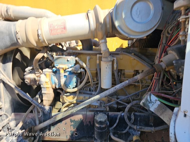 image for item OG9447 1987 Freigtliner FLC  water truck