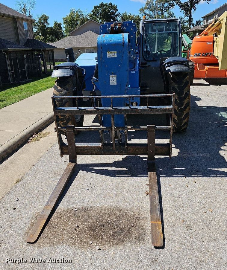 image for item OG9449 2014 Genie GTH844  telehandler