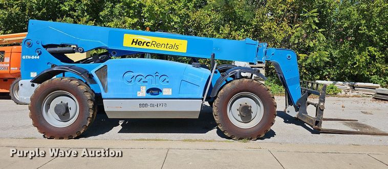 image for item OG9449 2014 Genie GTH844  telehandler