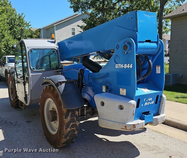 image for item OG9449 2014 Genie GTH844  telehandler